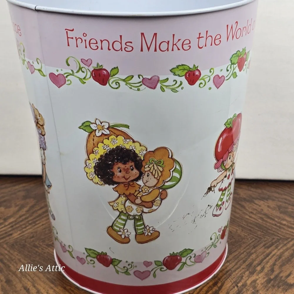 Strawberry Shortcake Wastebasket Vintage Trash Can Storage Basket Pink White 10